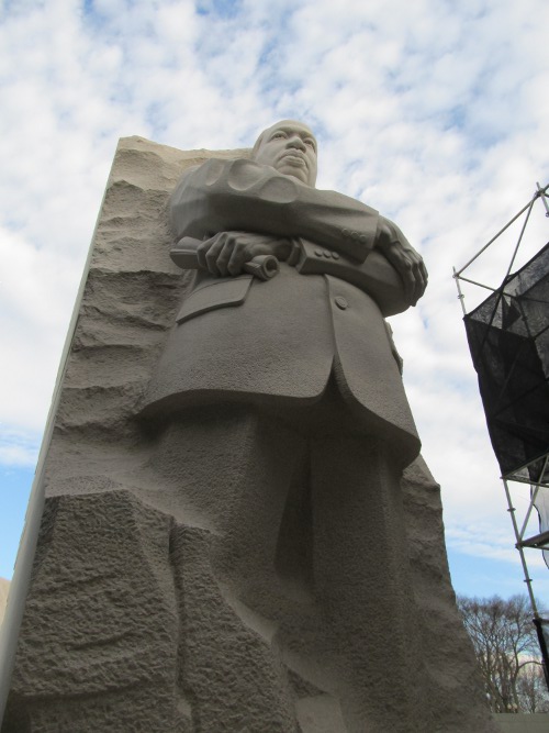 MLK statue
