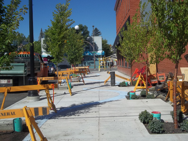 2nd Avenue NW in Calgary with the trees installed (August 2013).