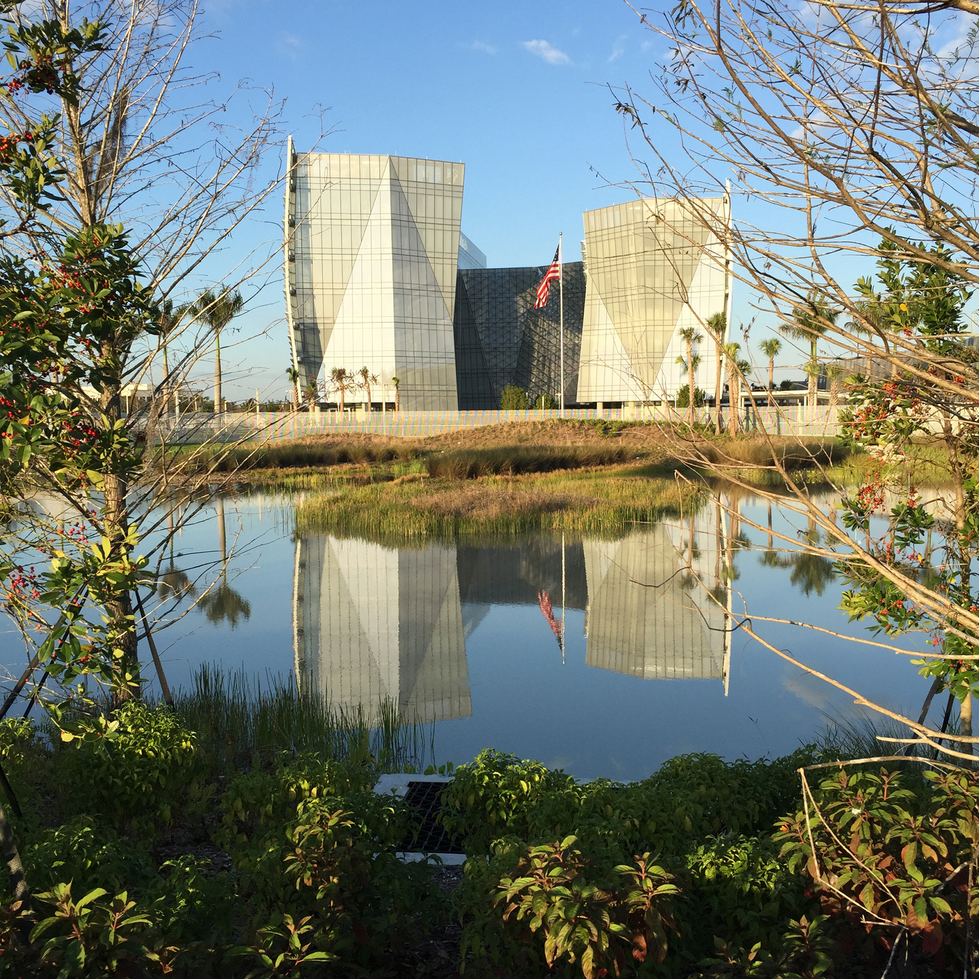 The Federal Office Building, in Miramar, FL, is a SITES certified GSA pilot project. Credit: krueck +sexton architects