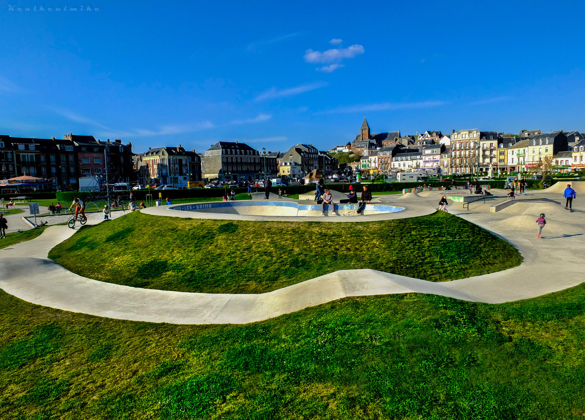 Skate park at "Mer-les-Bains"